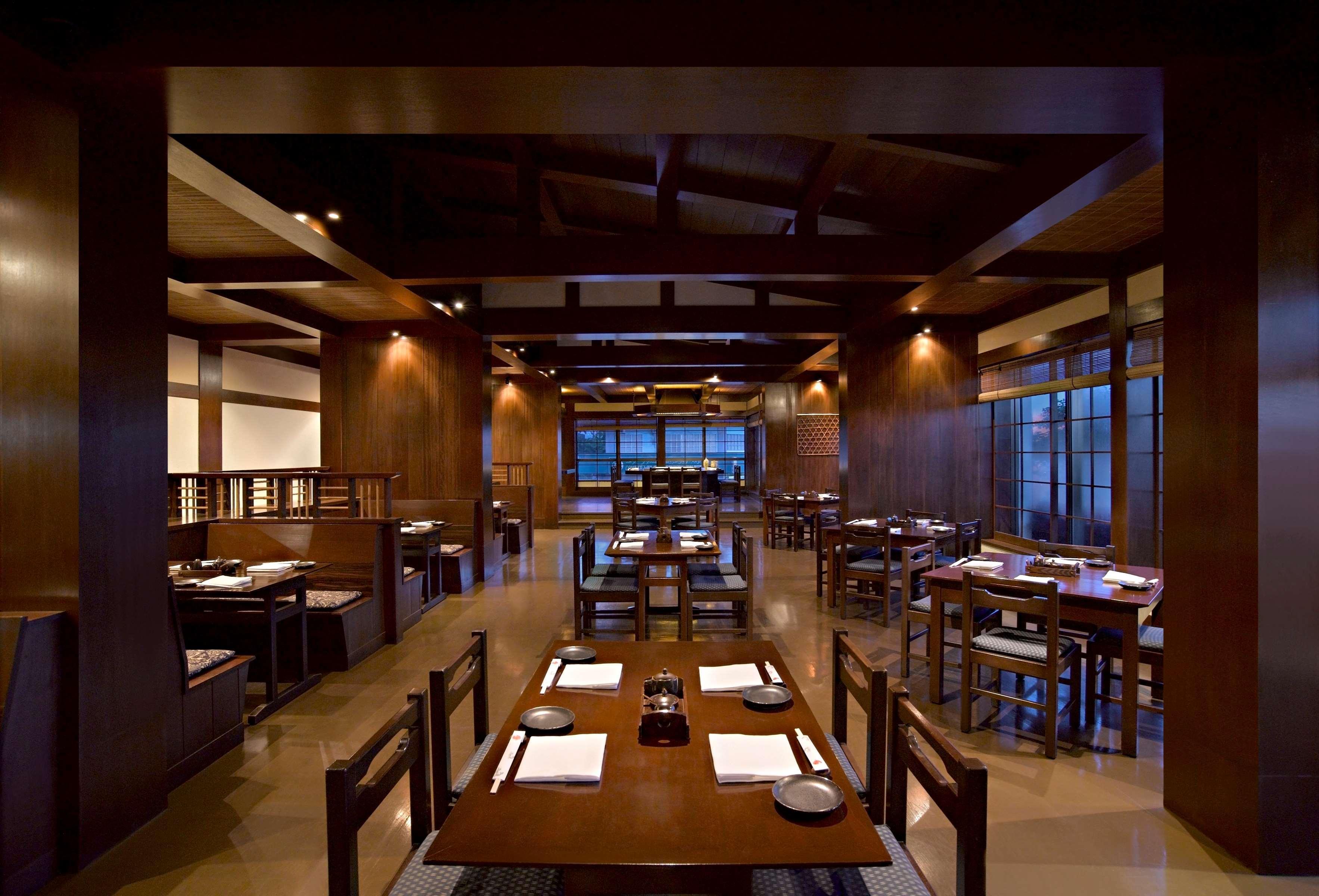 Hotel Hyatt Regency Kinabalu Kota Kinabalu Exteriér fotografie The interior of the restaurant